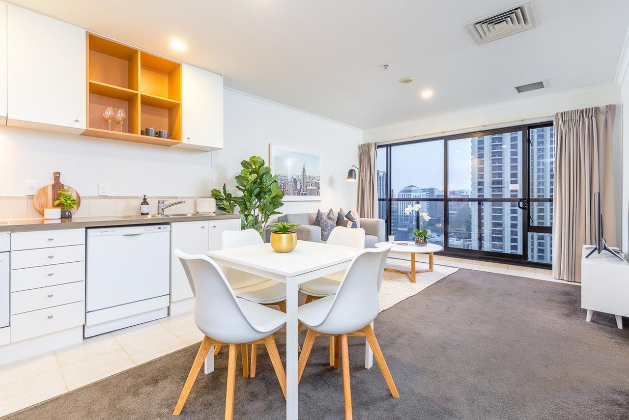 Lovely City Apartment! Views, Pool And Gym Окленд Экстерьер фото